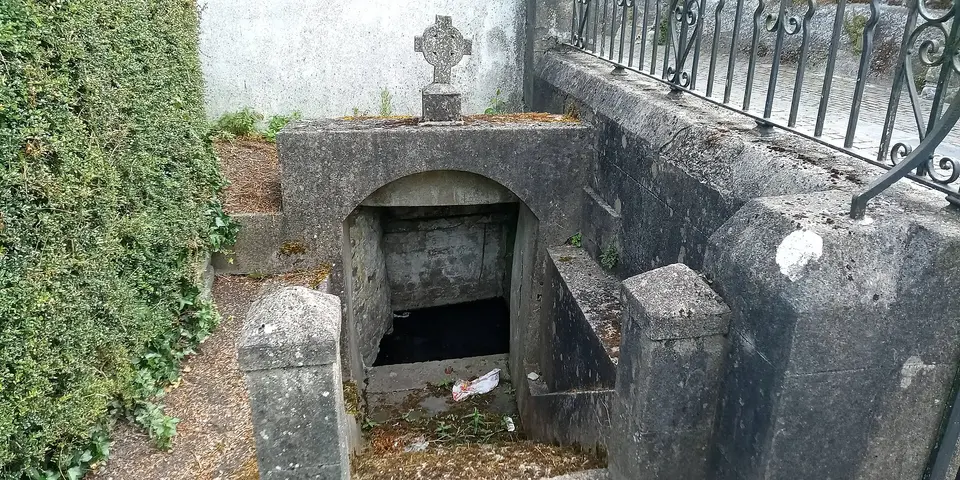 Angel's Well near the Black Abbey