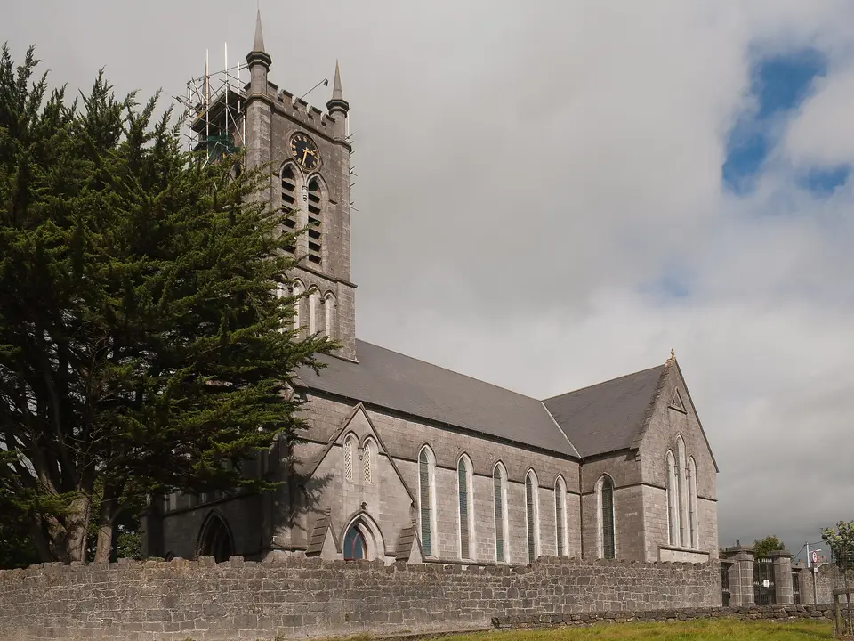 South-west view of St. John the Evangelist Church. Designed by the architect Joseph Welland (1798–1860) in 1840.