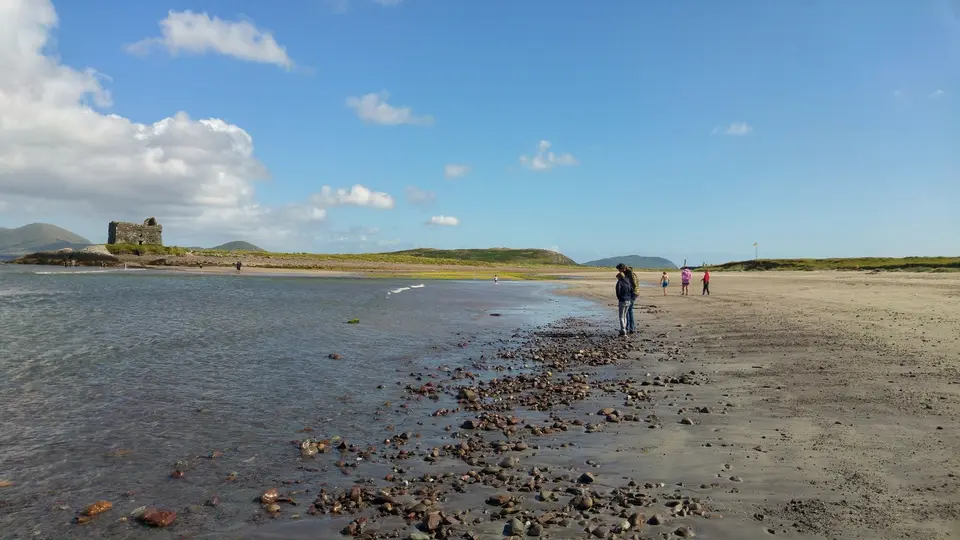 Ballinskelligs Beach and McCarthy Mór Tower