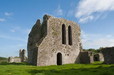 Ballybeg Priory St. Thomas Church NW 2012 09 08