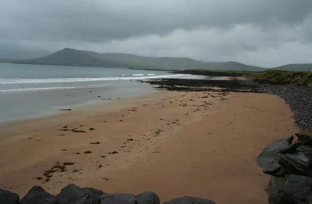 Beach on Cuan Ard na Caithne geograph.org.uk 447757