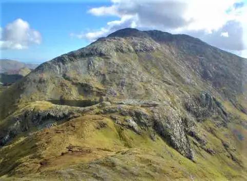 Binn idir an da Log, Maumturks, Ireland