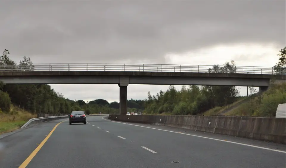 Bridge, M6