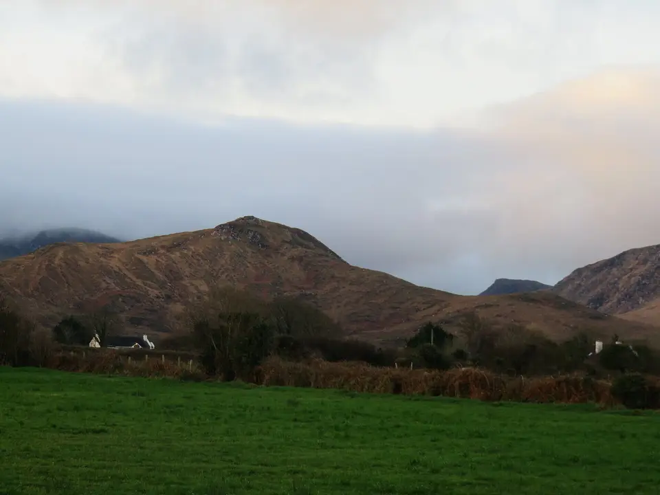 Carrigadav, 240m, OSI Grid Reference: Q626097, hill of the Central Dingle Peninsula, Co. Kerry, Ireland.