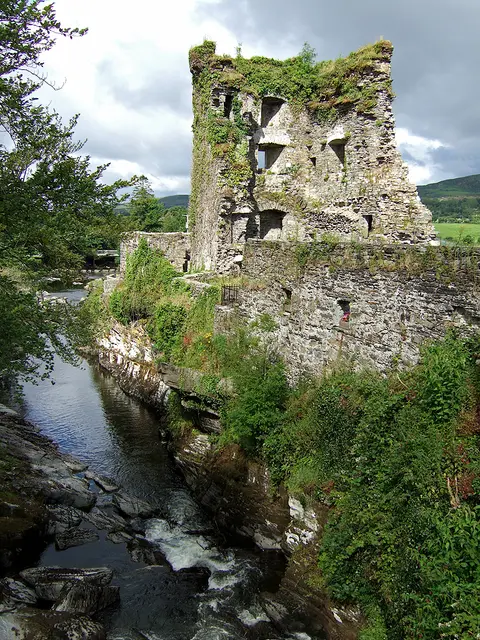 Carriganass Castle geograph.org.uk 498627