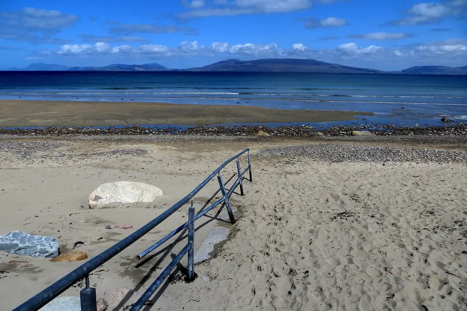 Carrowmore Strand