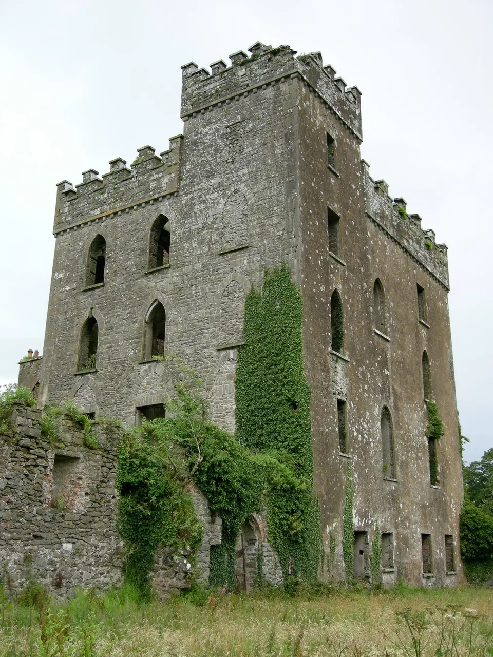 The remains of the Castle Otway near Templederry, County Tipperary, Ireland