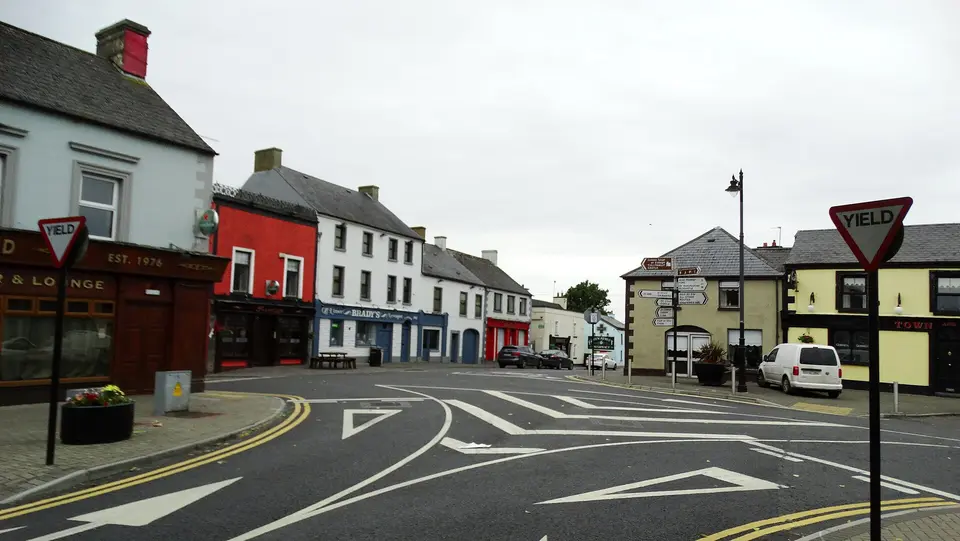 Castlepollard - The Square, NW corner