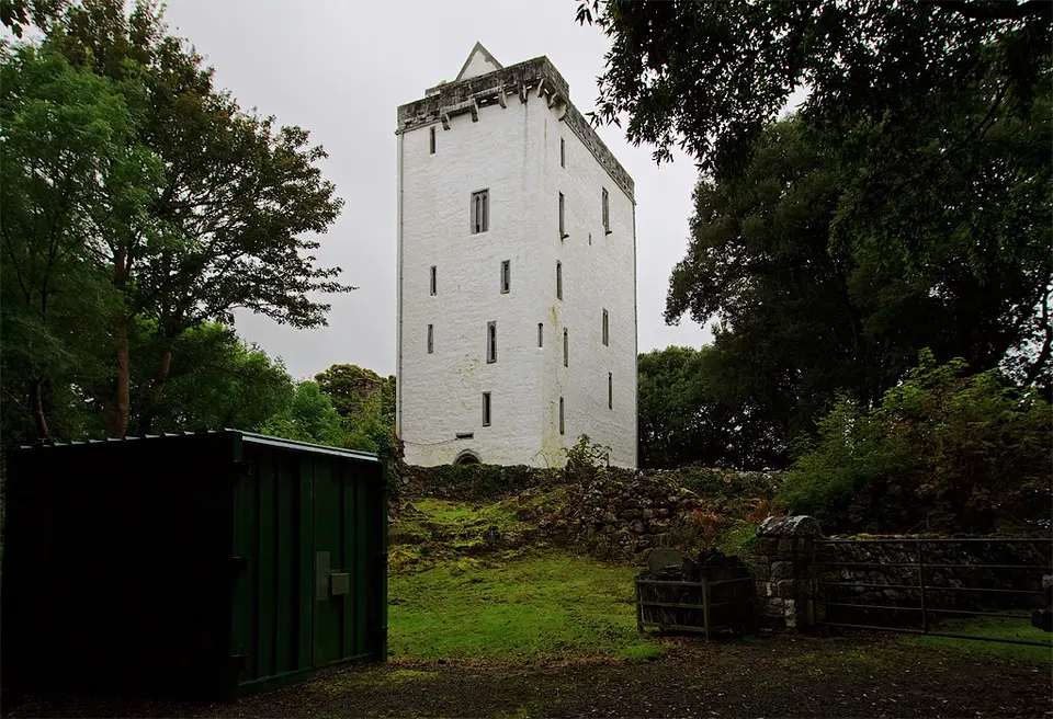 Castles of Connacht, Ardamullivan, Galway geograph.org.uk 1543253