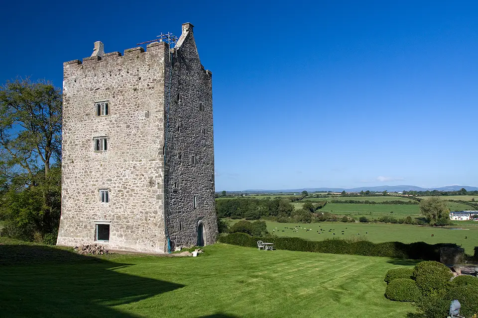 Castles of Munster: Carrigacunna, Cork (2)