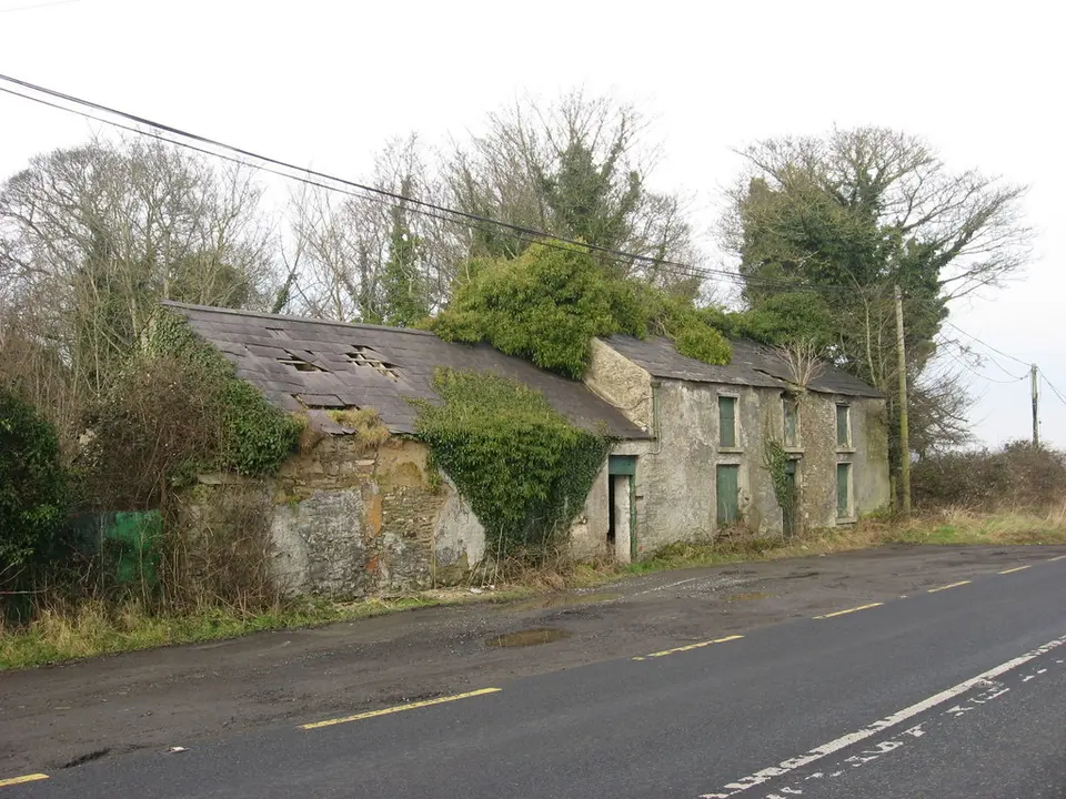 Christianstown, Co. Louth Old house at the curiously-named Para Bwees Cross on the N52 Dundalk to Ardee road.