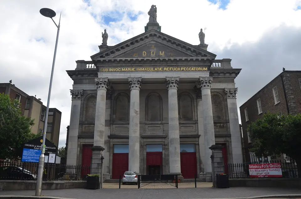 De Church of Mary Immaculate in Dublin.