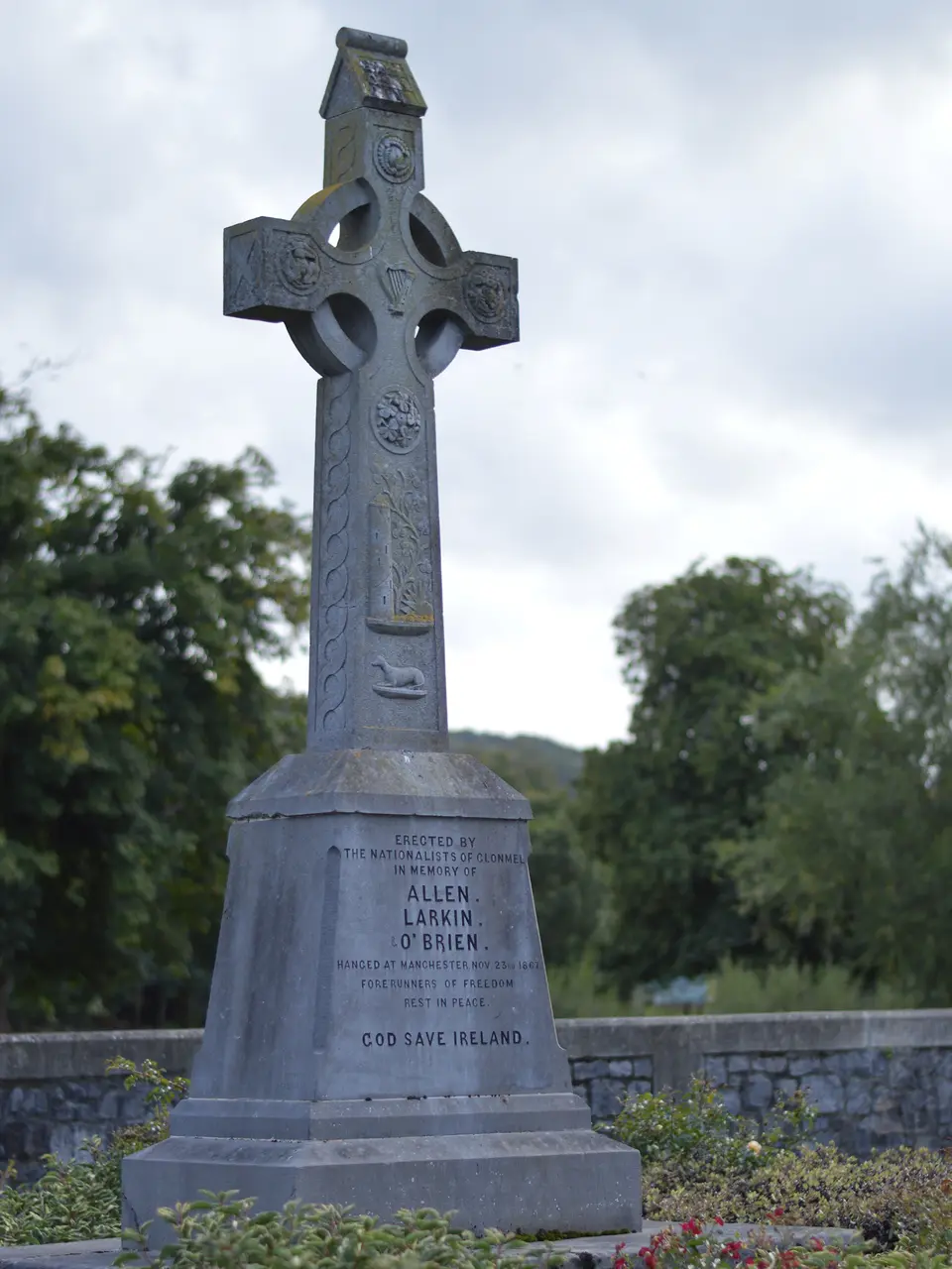 Clonmel, Allen, Larkin and O'Brien Monument.