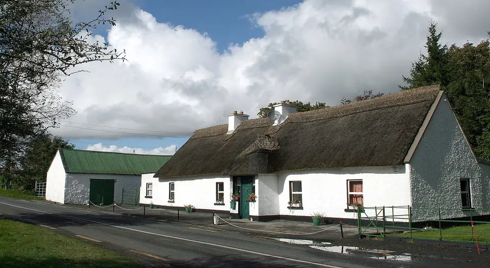 Colehill, County Longford (2), near to Abbeyshrule, Ireland. Farmhouse on the R399 in Colehill.