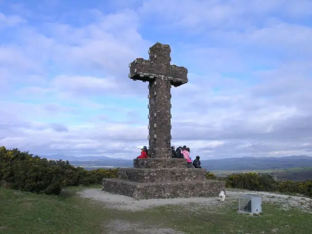 Corrin Hill Cross
