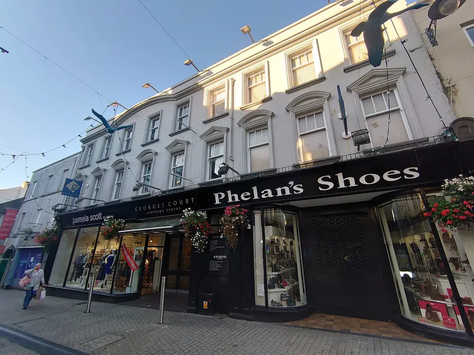 County Waterford, George's Court Shopping Centre.
