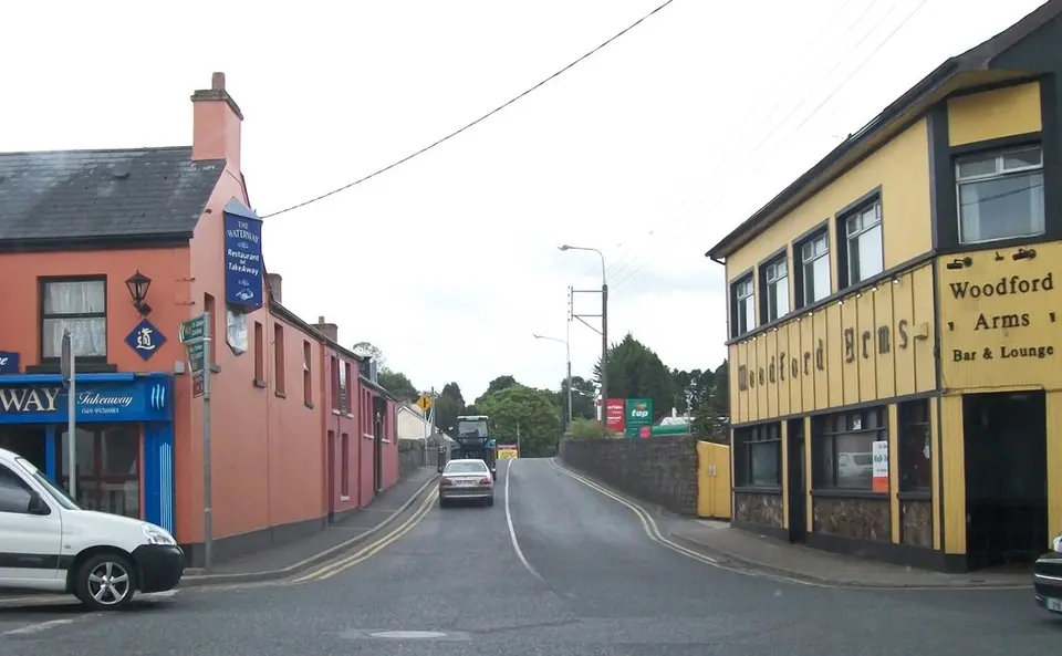 Crossing Church Street from Main Street across the N87