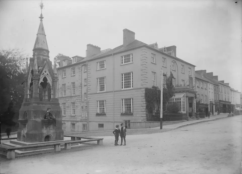 Devonshire Arms Hotel, Lismore, Co. Waterford (22082013573)