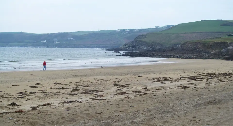 Dirk Bay beach