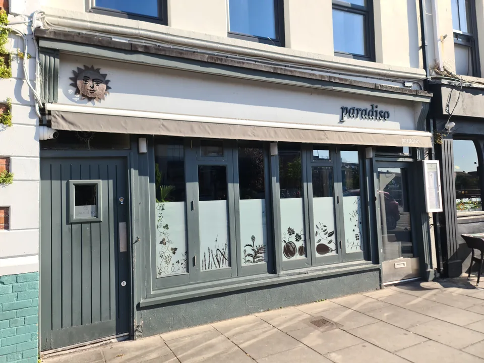 Café Paradiso