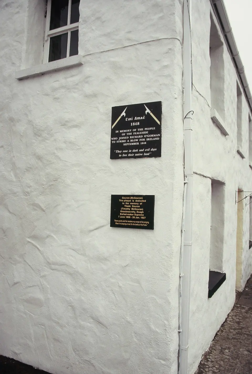 Plaques on house at edge of Duagh village