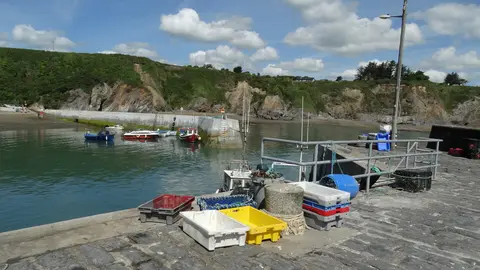 Dunabrattin (Boatstrand) Harbour - Co Waterford