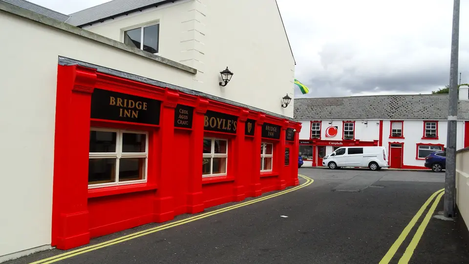 Dunglow - The Bridge Inn