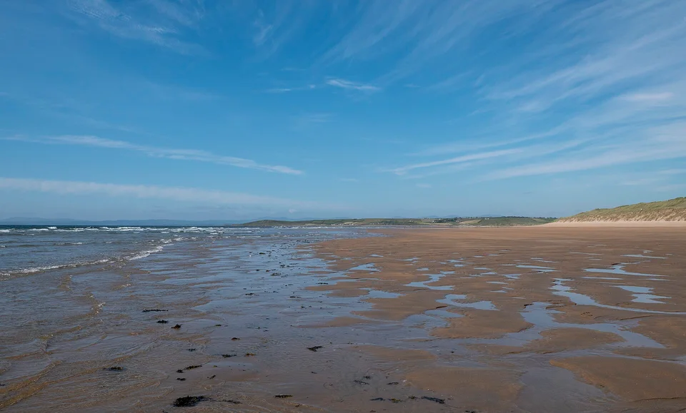 Tullan Strand, Bundoran, in 2021. A coastal setting photograph, not a current festival site map.