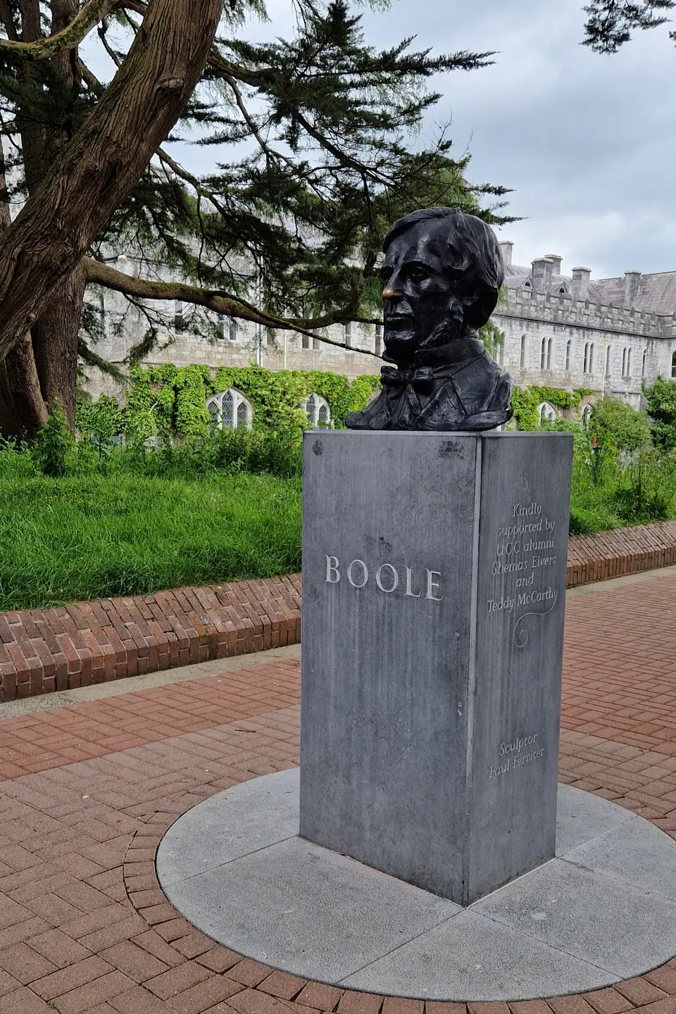 bust of George Boole at University College Cork in front of the Main Quadrangle