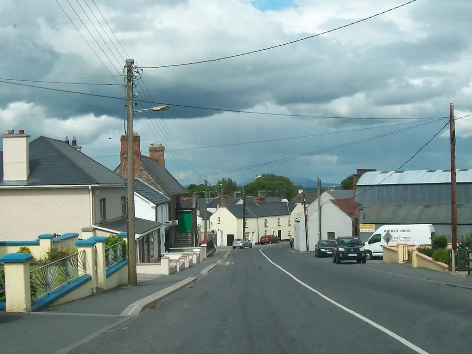 Hall Street, Kingscourt