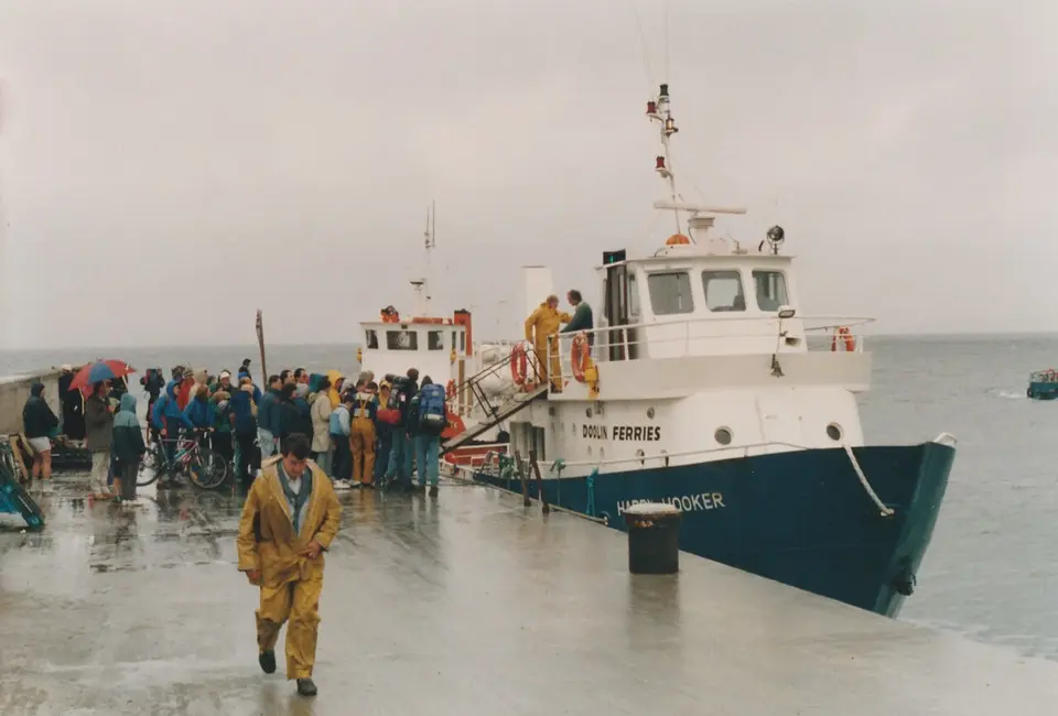 Harbour on Inisheer in July 1991. Date of photo is approximate.
