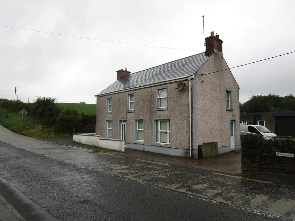 House at New Tipperary