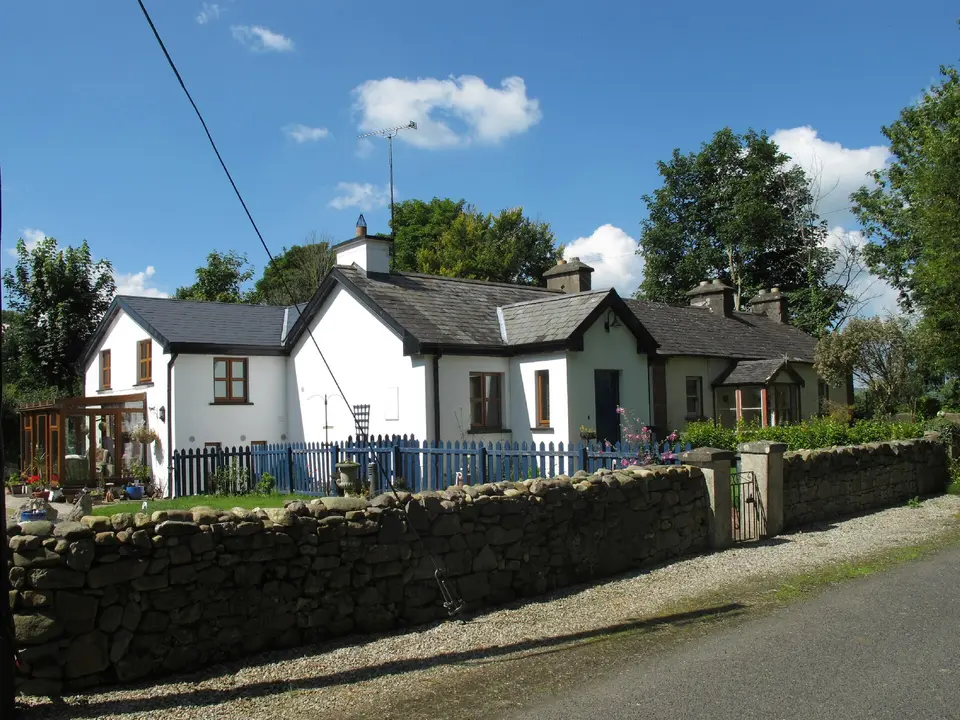House near Summerhill