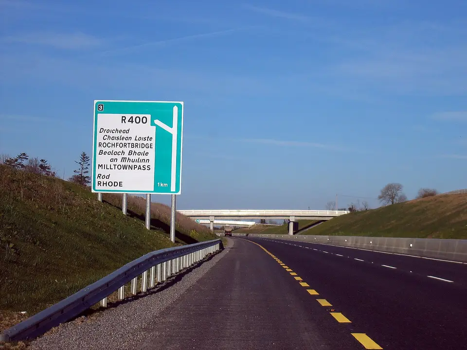 Exit Three ahead, near to Droichead Chaislean Loiste and Derrygreenagh, Westmeath, Ireland. Approaching Exit 3 on the N6 (now M6) in April 2007.