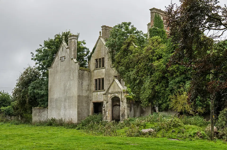 Ireland in Ruins Pt III: Rathrobin House, Co. Offaly (1)