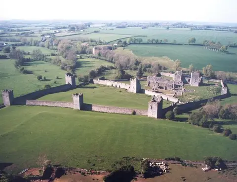 Kells Priory, Kells, County Kilkenny. 12th-century priory, now in ruins, but with remarkable outer walls still intact.