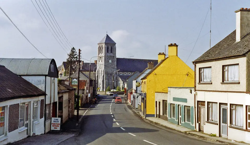 Kilcock, Co. Kildare. NE on New Lane, to church. This was before the by-pass or the Dublin - Athlone motorway were built.