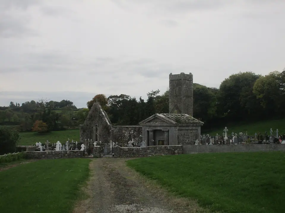 Kildysart, Scott Mausoleum.