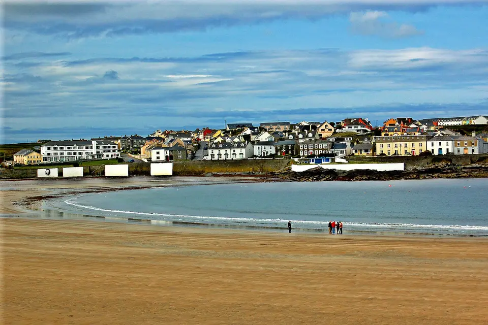 Kilkee - Strand Line - SW Portion of Bay