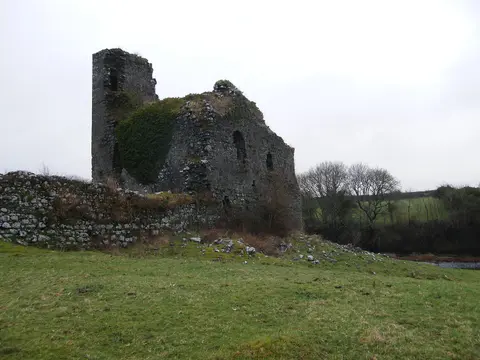 Kiltartan (or Ballinamantain) Castle
