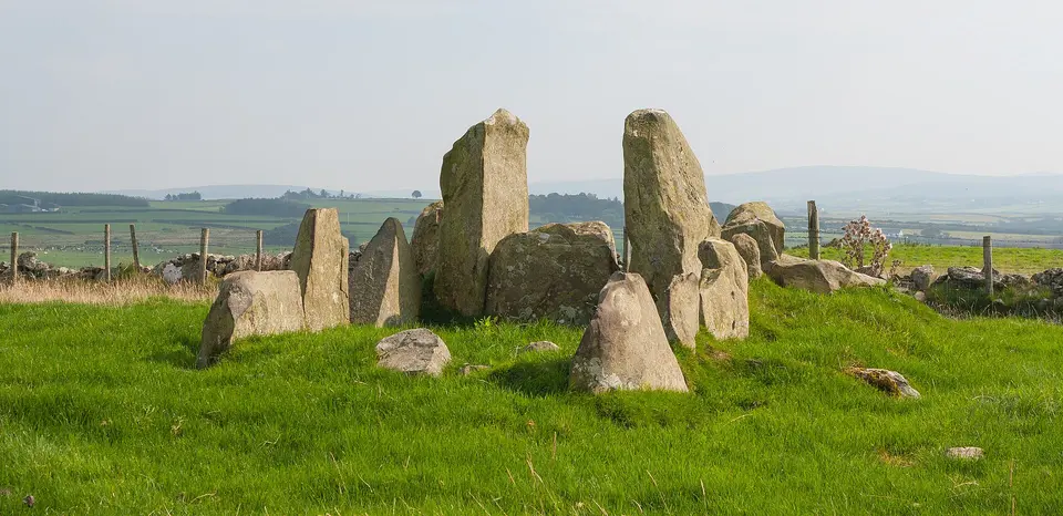 North-west chamber of the court tomb at Laraghirril.