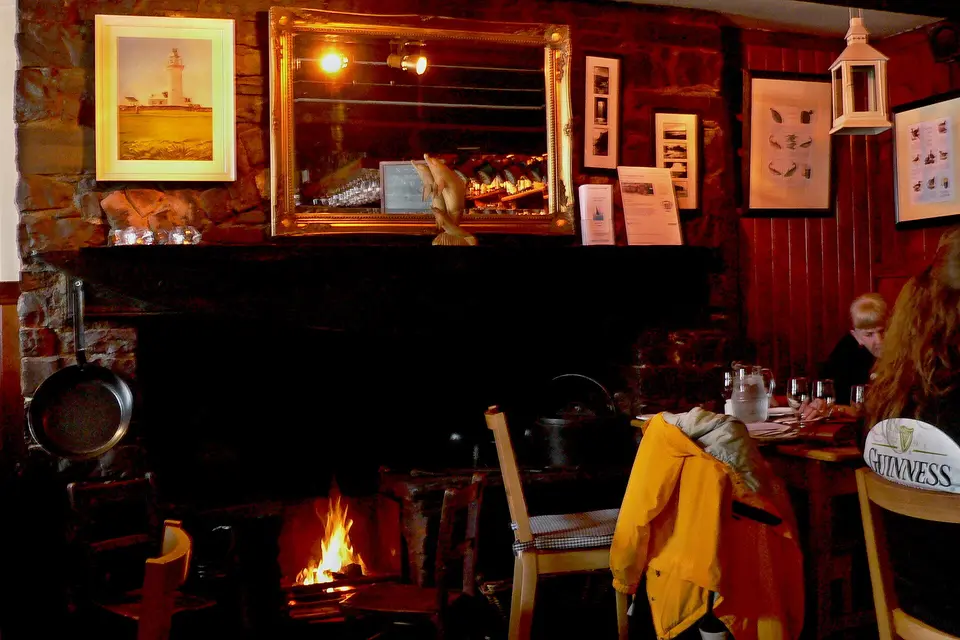 Loop Head Peninsula - Carrigaholt - West Street - Long Dock Pub - Fireplace