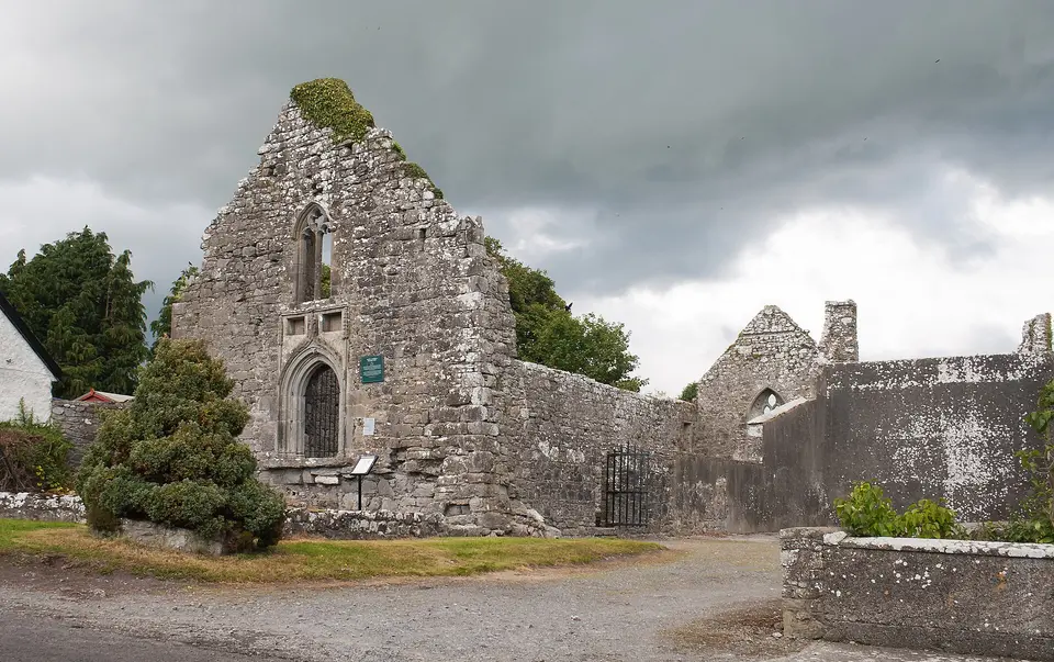 South-west view of the Augustinian Priory St. Ruadhan in Lorrha.