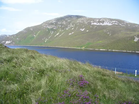 Lough Salt et Lough Salt Mountain (469m)