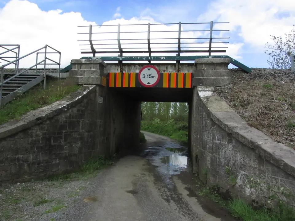 Low bridge at Sheskin near Portarlington
