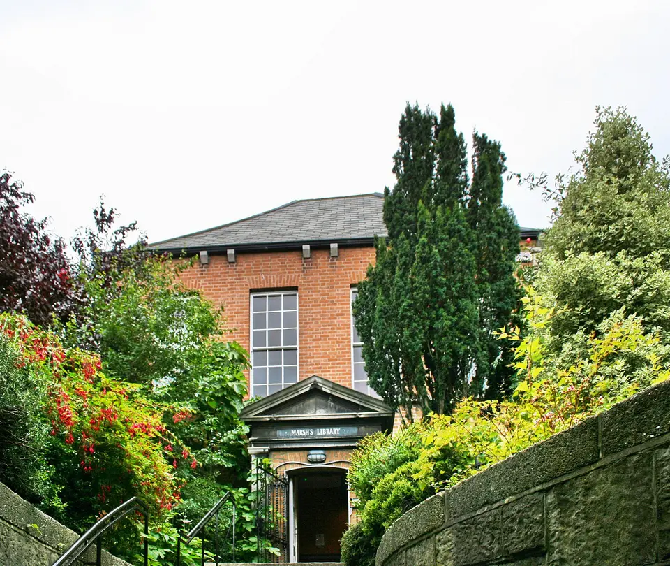 La biblioteca pública más antigua de IrlandaMarsh´s Library