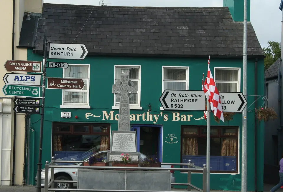 McCarthy's Bar, near to Millstreet, Inchileigh Bridge, Dromascoolane Bridge and Finnow Bridge, Cork, Ireland. Millstreet, County Cork