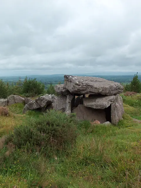 Megalithic Tomb, Duntryleague
