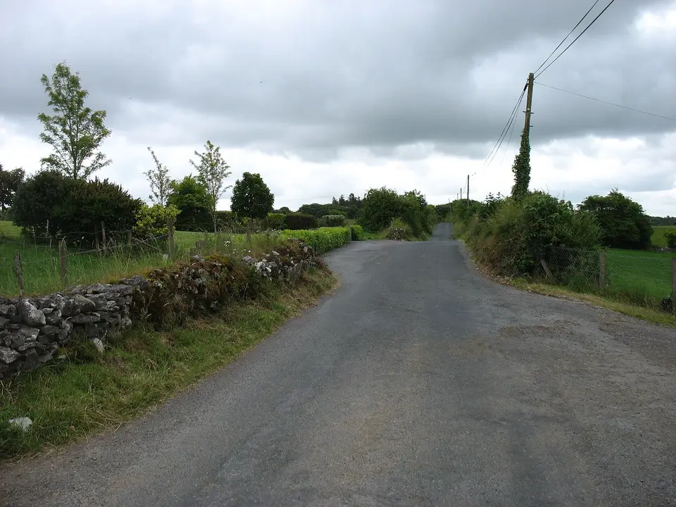 Minor road from Kilkelly to Ballyhaunis