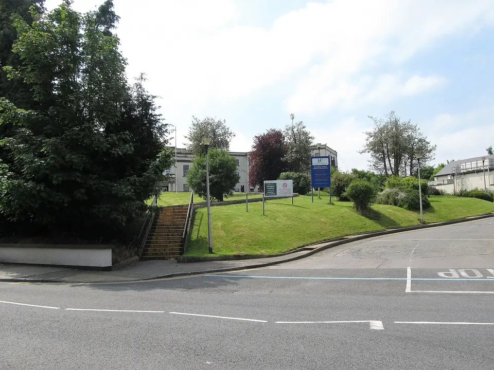 Monaghan Hospital, Mullach Glas